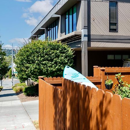 Vintage 3 Bedroom Home In Prime Eastlake Seattle With Private Parking 외부 사진
