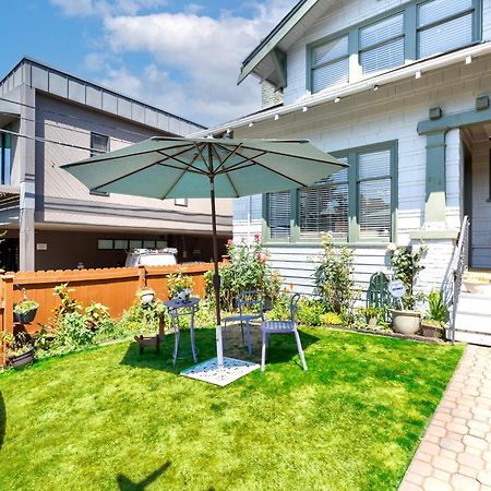 Vintage 3 Bedroom Home In Prime Eastlake Seattle With Private Parking 외부 사진