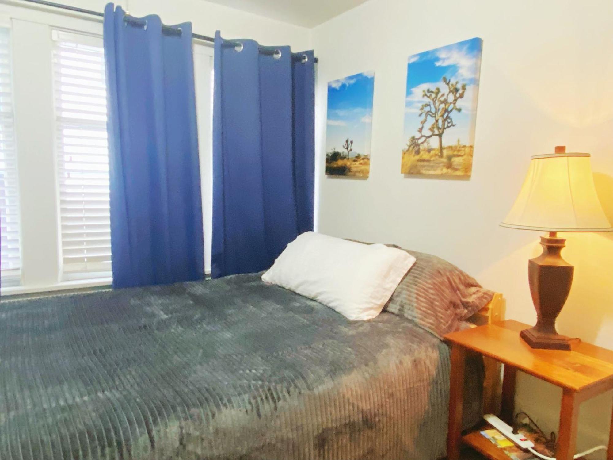 Vintage 3 Bedroom Home In Prime Eastlake Seattle With Private Parking 외부 사진